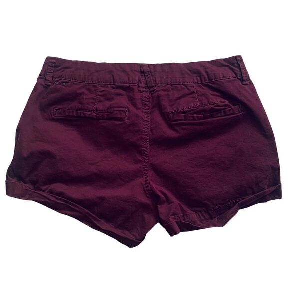 Aeropostale Maroon Cuffed Midi Shorts Size 6 - Picture 5 of 7